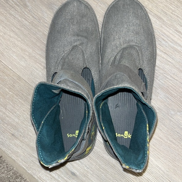 Sanuk canvas Bohemian leather accent ankle straps shoes booties NWOT 8 HTF - Picture 7 of 11